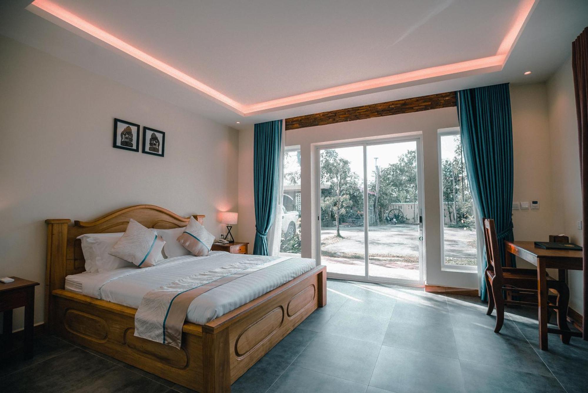 Sokchea Kampot Hotel Eksteriør bilde