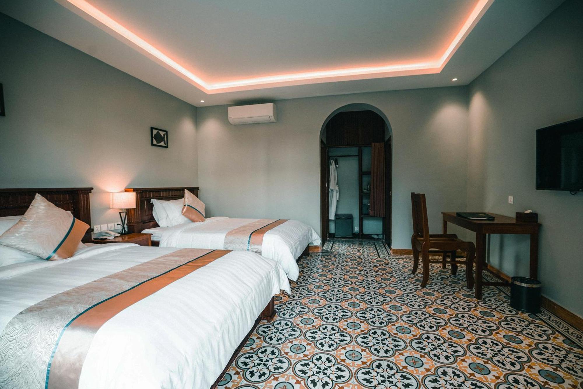 Sokchea Kampot Hotel Eksteriør bilde