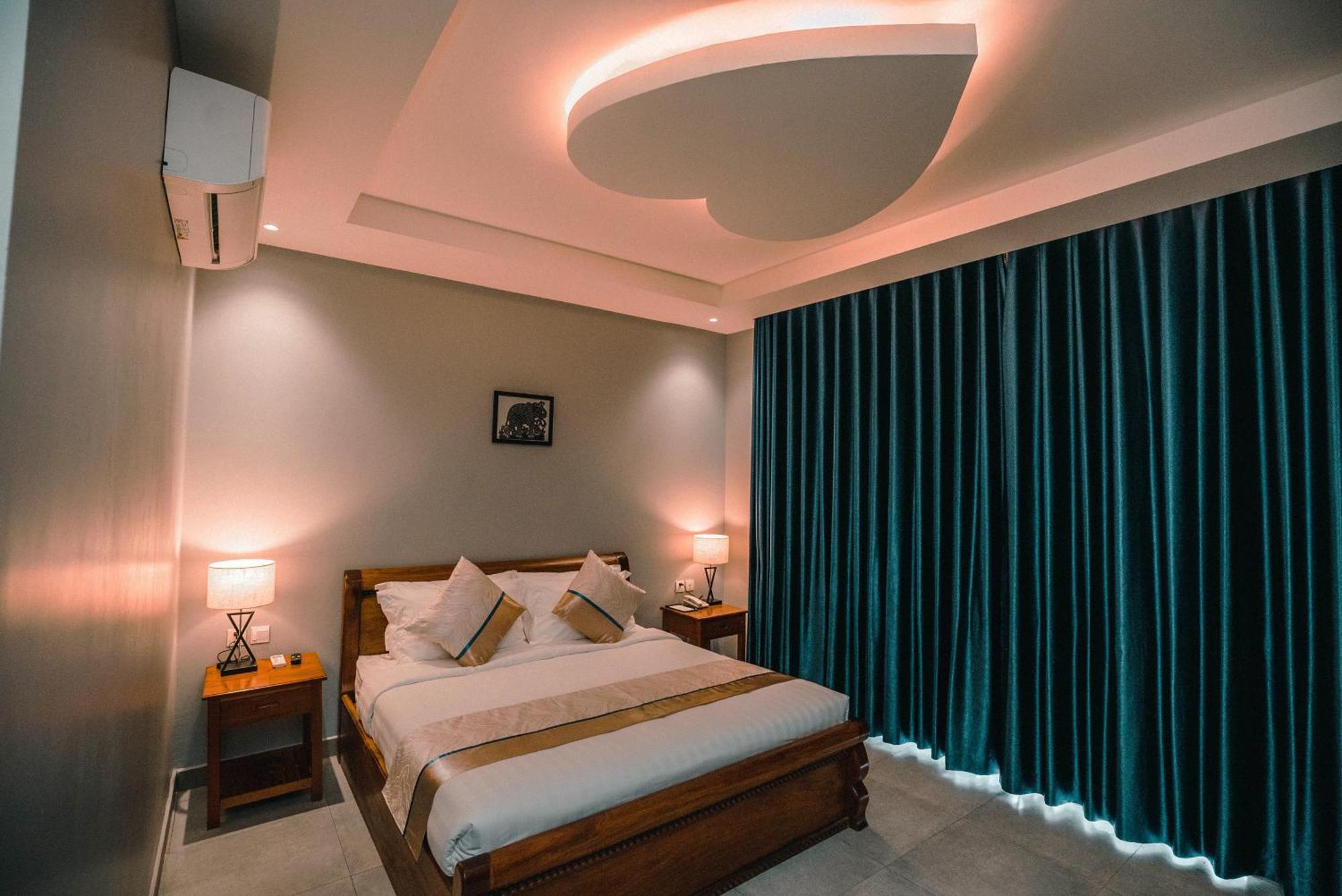 Sokchea Kampot Hotel Eksteriør bilde
